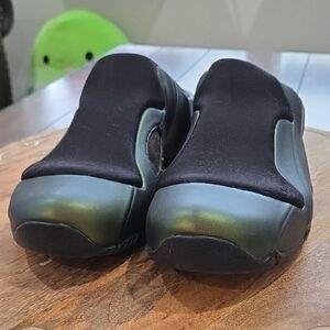 Nike Air Clogposite Mens Size 9.5